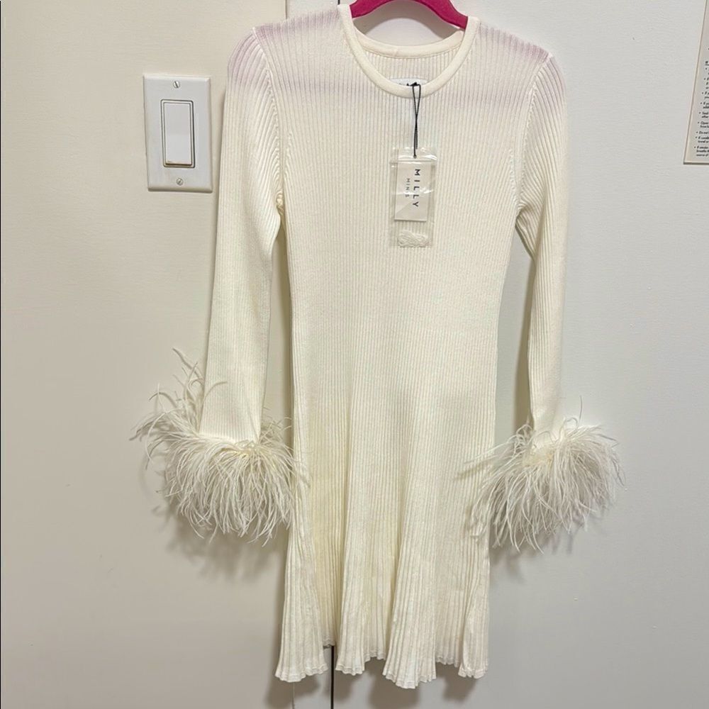 NWT Milly Minis Girls’ Off White Fit & Flare Feather Sleeve Knit Dress. Size 12.